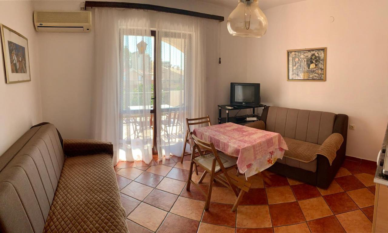 Apartments Mari Pržno Extérieur photo