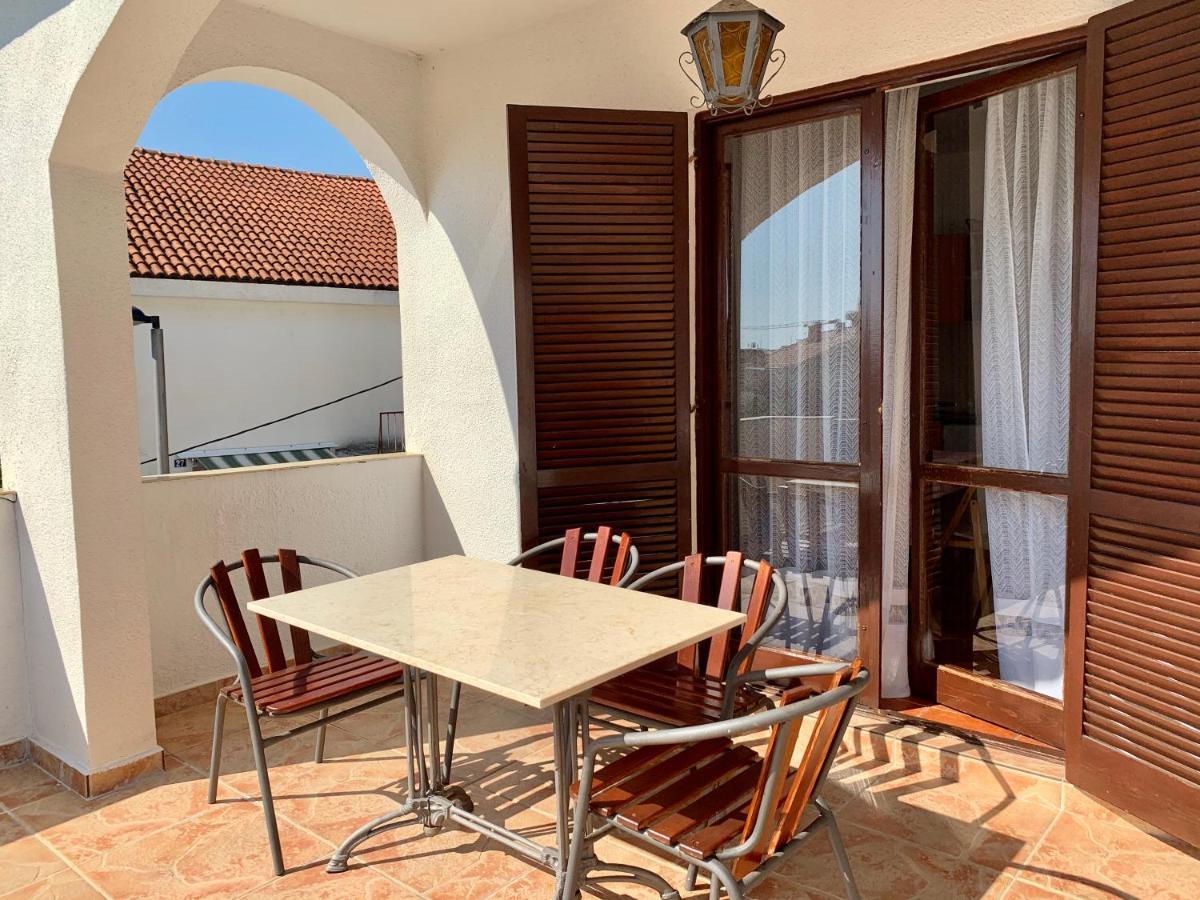 Apartments Mari Pržno Extérieur photo